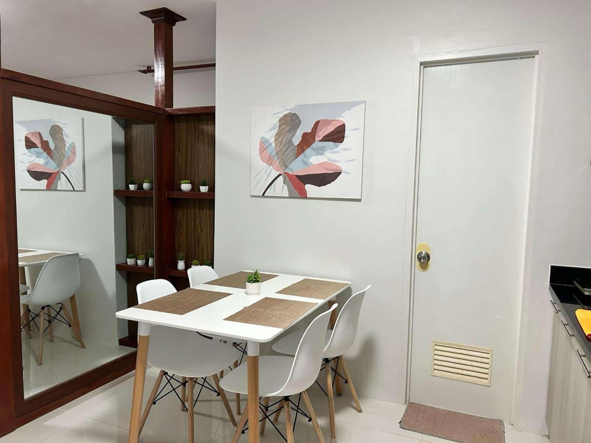 Condo Unit In Camella Manors באקולוד מראה חיצוני תמונה